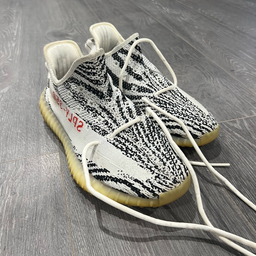 Yeezy 350 Zebras V2